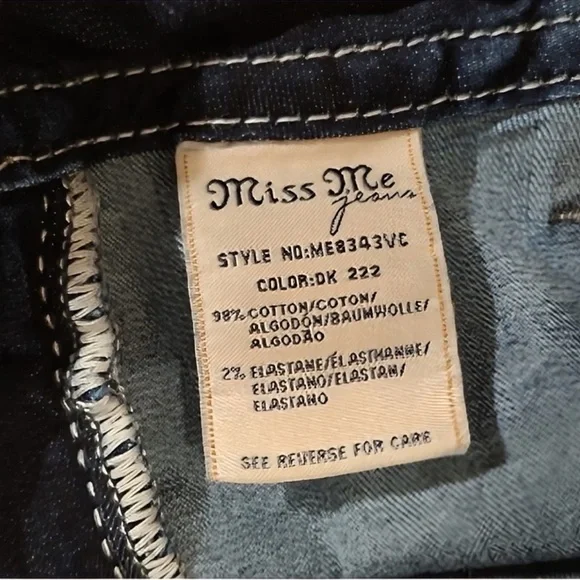 Gorgeous Miss Me Midrise Curvy Crop Jeans With 26” Inseam - Picture 9 of 9